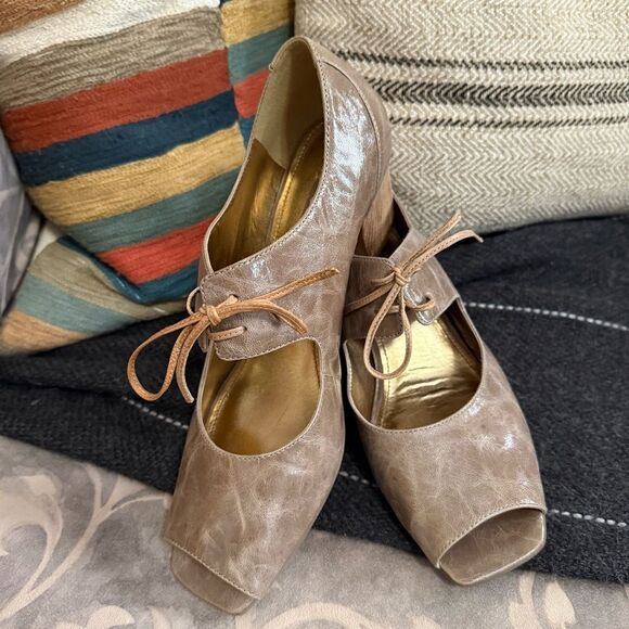 Ecco Women's Taupe/Brown Peep Toe Heels - Picture 2 of 8